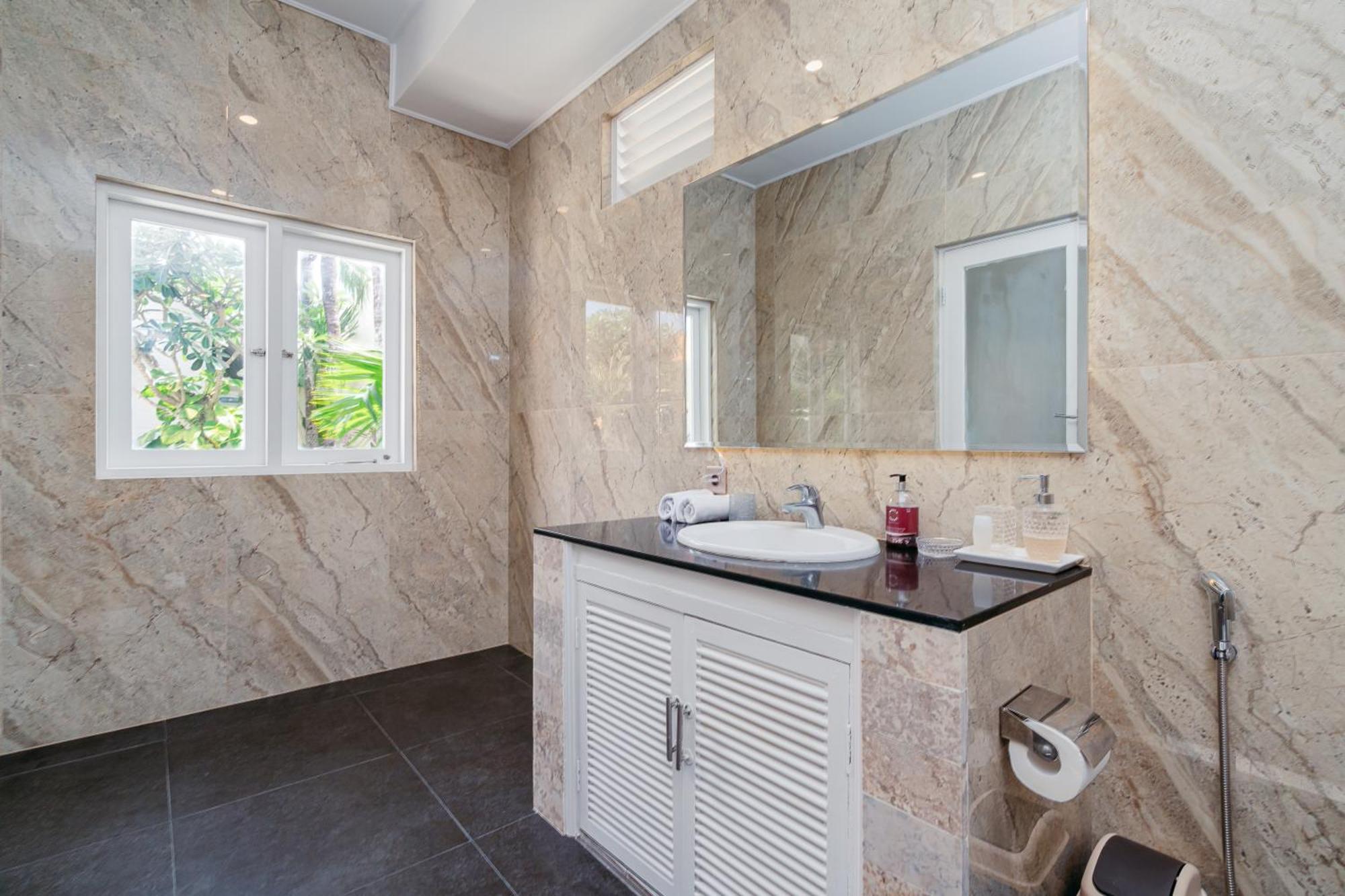Green Garden Seminyak Villa 외부 사진