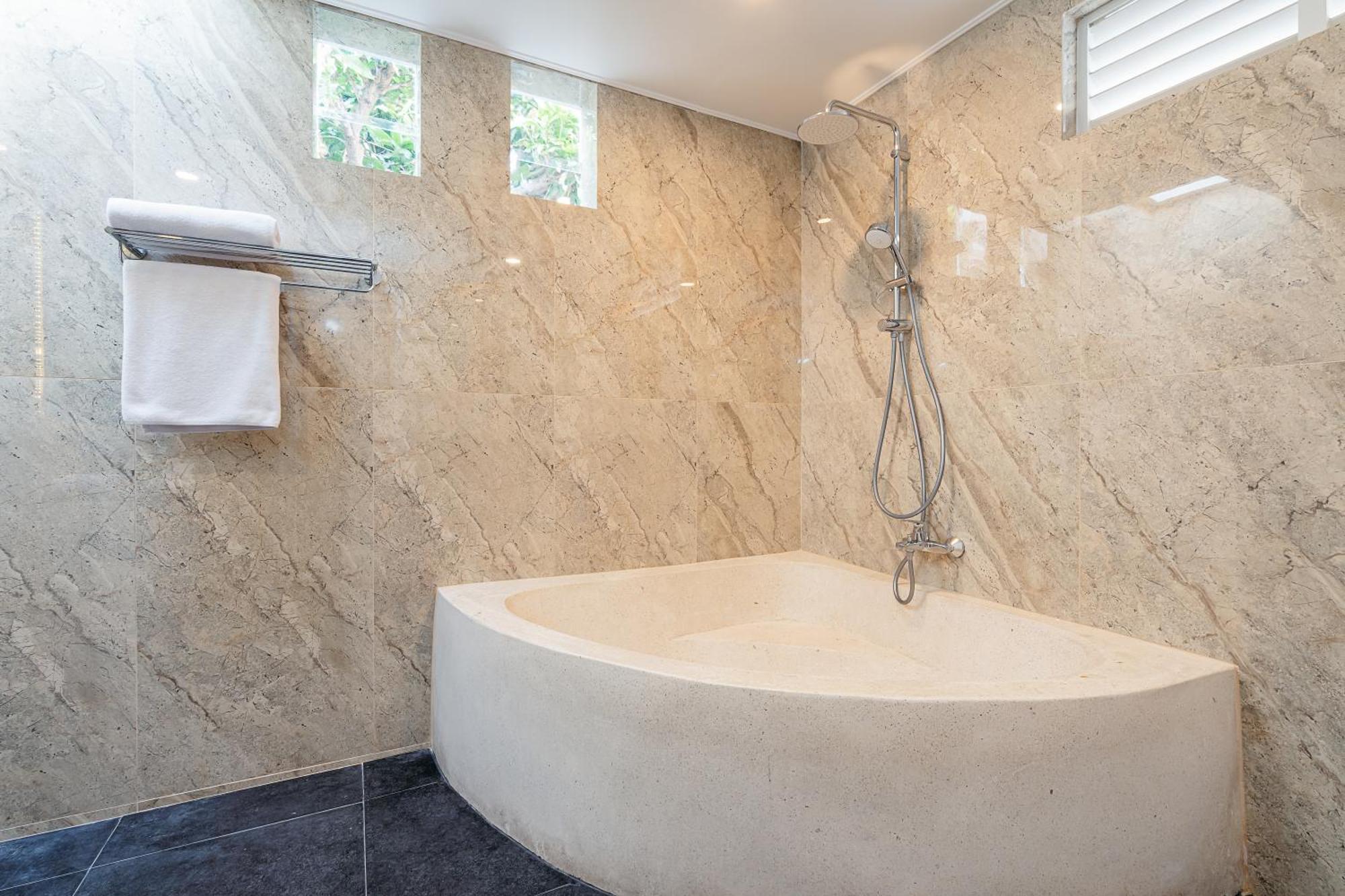 Green Garden Seminyak Villa 외부 사진