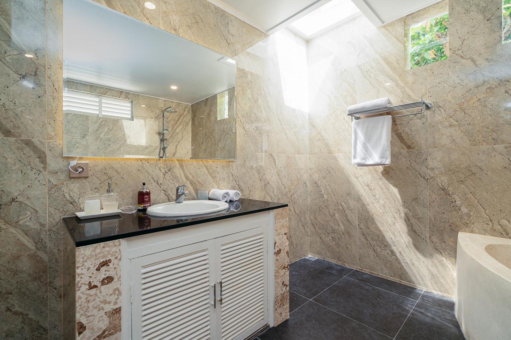 Green Garden Seminyak Villa 외부 사진